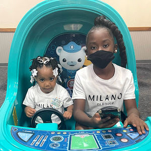 Meet your Posher, Donita